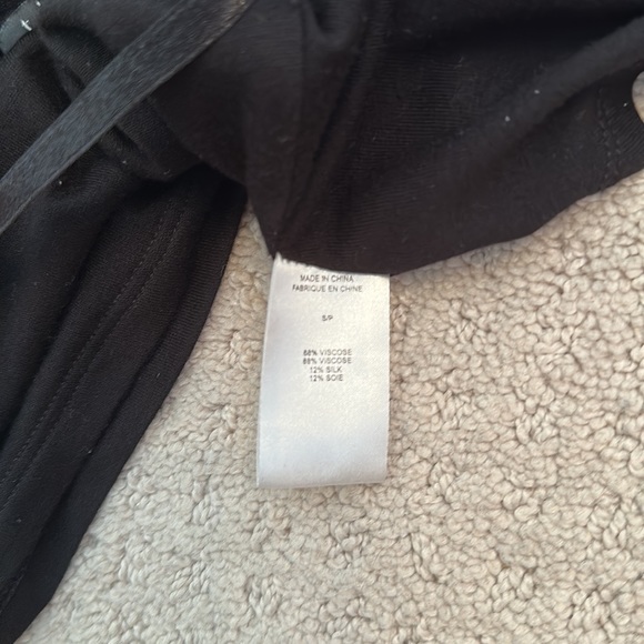 Theory halter top - Picture 7 of 11